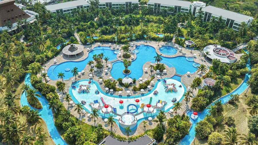 Ocean Breeze Acapulco