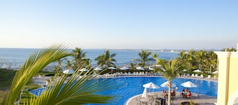 Pueblo Bonito Emerald Luxury Villas & Spa - All Inclusive