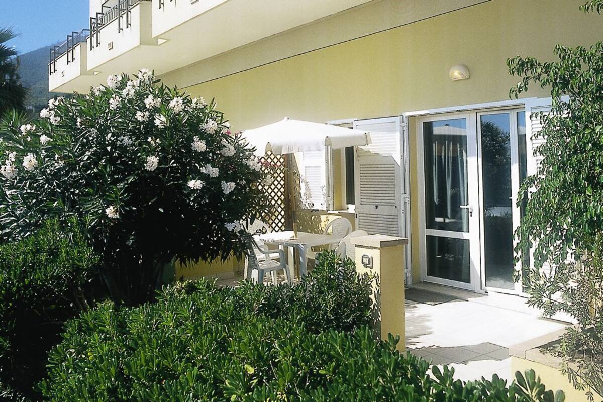 Comfort Apartment, 1 Bedroom, Patio, Sea View | Garden view
