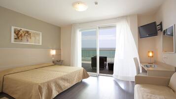 Minibar, in-room safe, desk, soundproofing