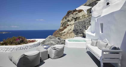 Marizan Caves & Villas