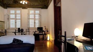 Superior Double Room, Private Bathroom | Minibar, free WiFi, bed sheets