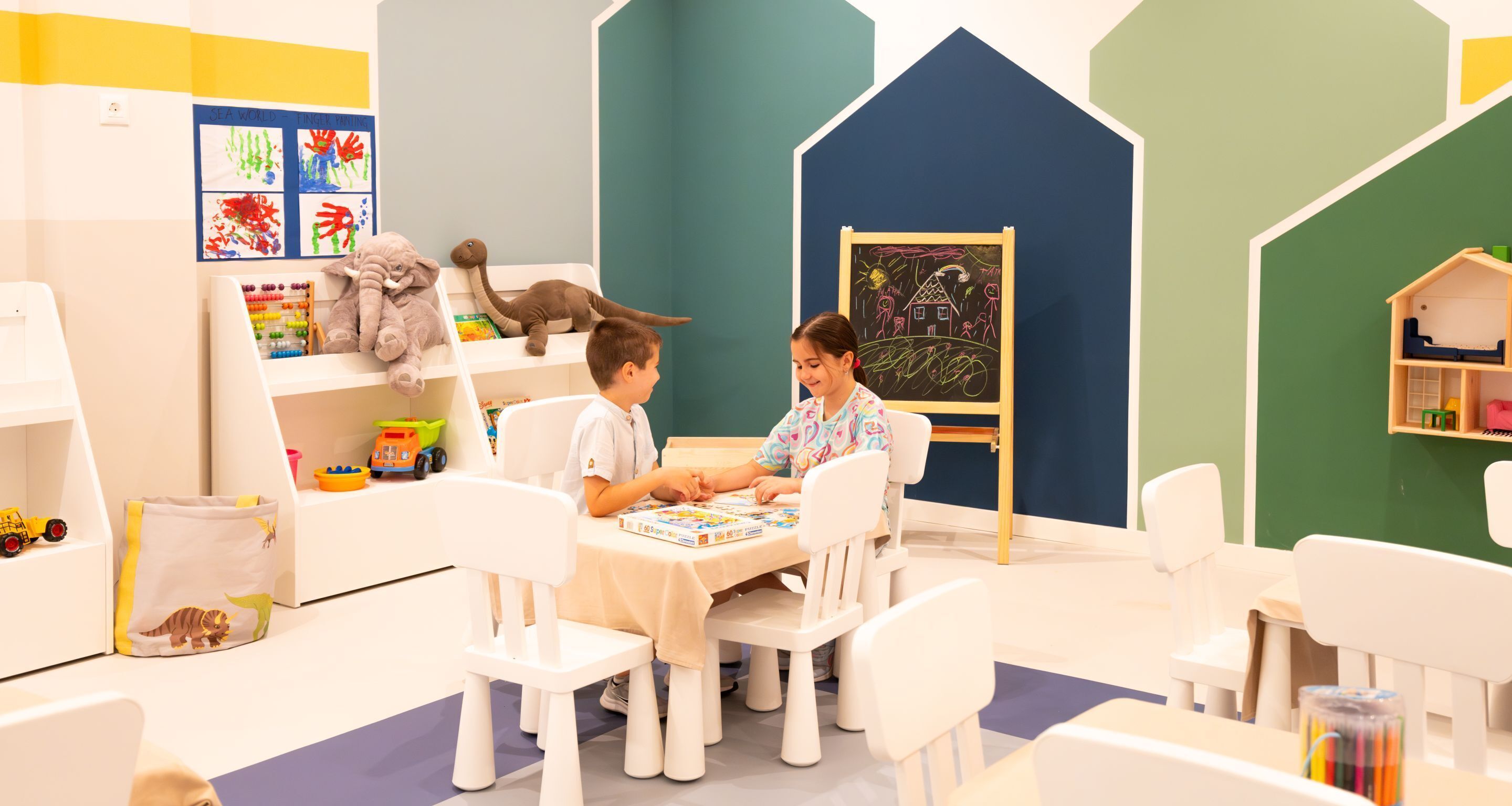 children’s play area – indoor