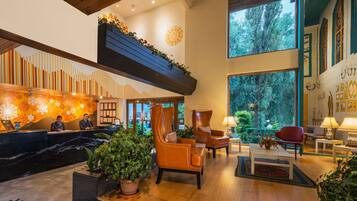 Sala de estar en el lobby