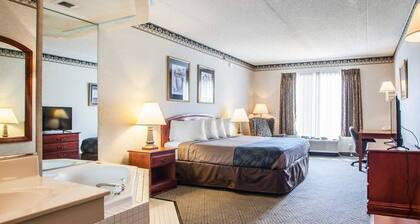 Rodeway Inn & Suites Milwaukee Airport