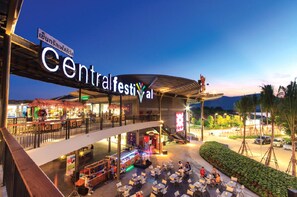 Business center - KC Resort and Over Water Villa's (Koh Samui)