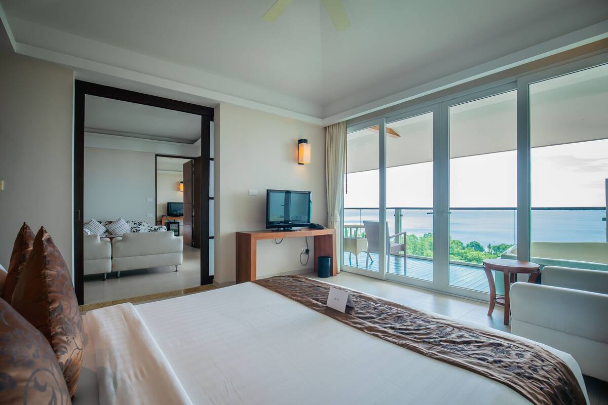 Family Suite, Sea View | View from room