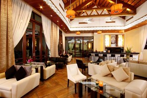 Bar (on property) - KC Resort and Over Water Villa's (Koh Samui)