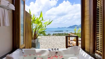 Villa (Over Water Villa) | Bathroom | Separate tub and shower, free toiletries, hair dryer, bathrobes