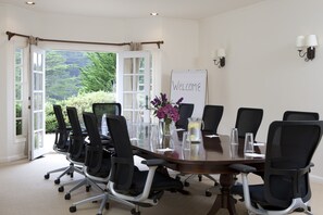 Meeting facility - Seal Cove Inn (Moss Beach)