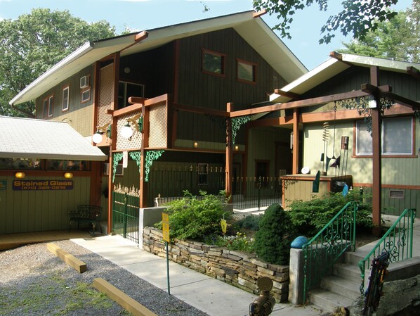 Fachada da propriedade