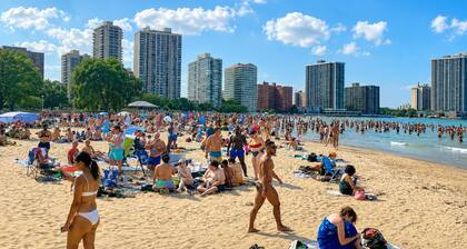 House 5863 - Chicago Bed and Breakfast