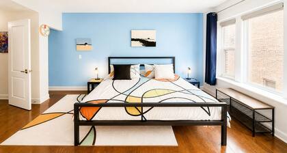 House 5863 - Chicago Bed and Breakfast