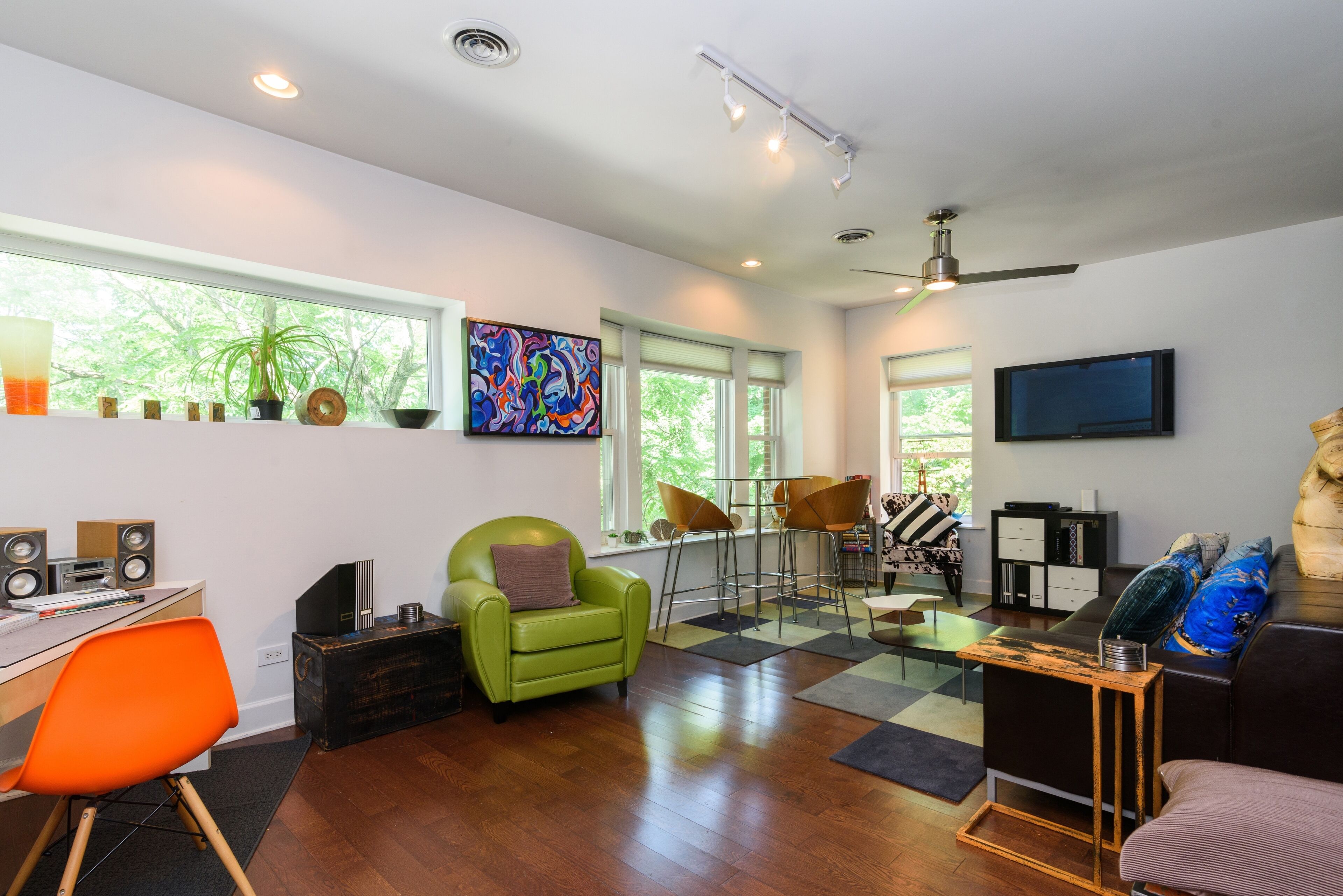 Foto - House 5863- Chicago's Premier Bed and Breakfast