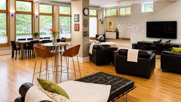 Suite Studio Présidentielle, 2 chambres (1st Floor) | Coin séjour