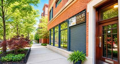 House 5863 - Chicago Bed and Breakfast