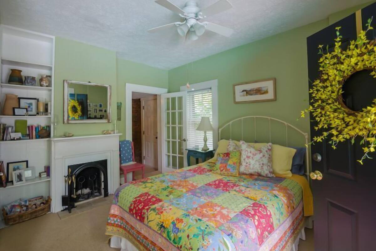 Cottage, Private Bathroom (The Guest Cottage)