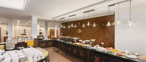 Frühstück, Mittagessen, Abendessen, internationale Küche