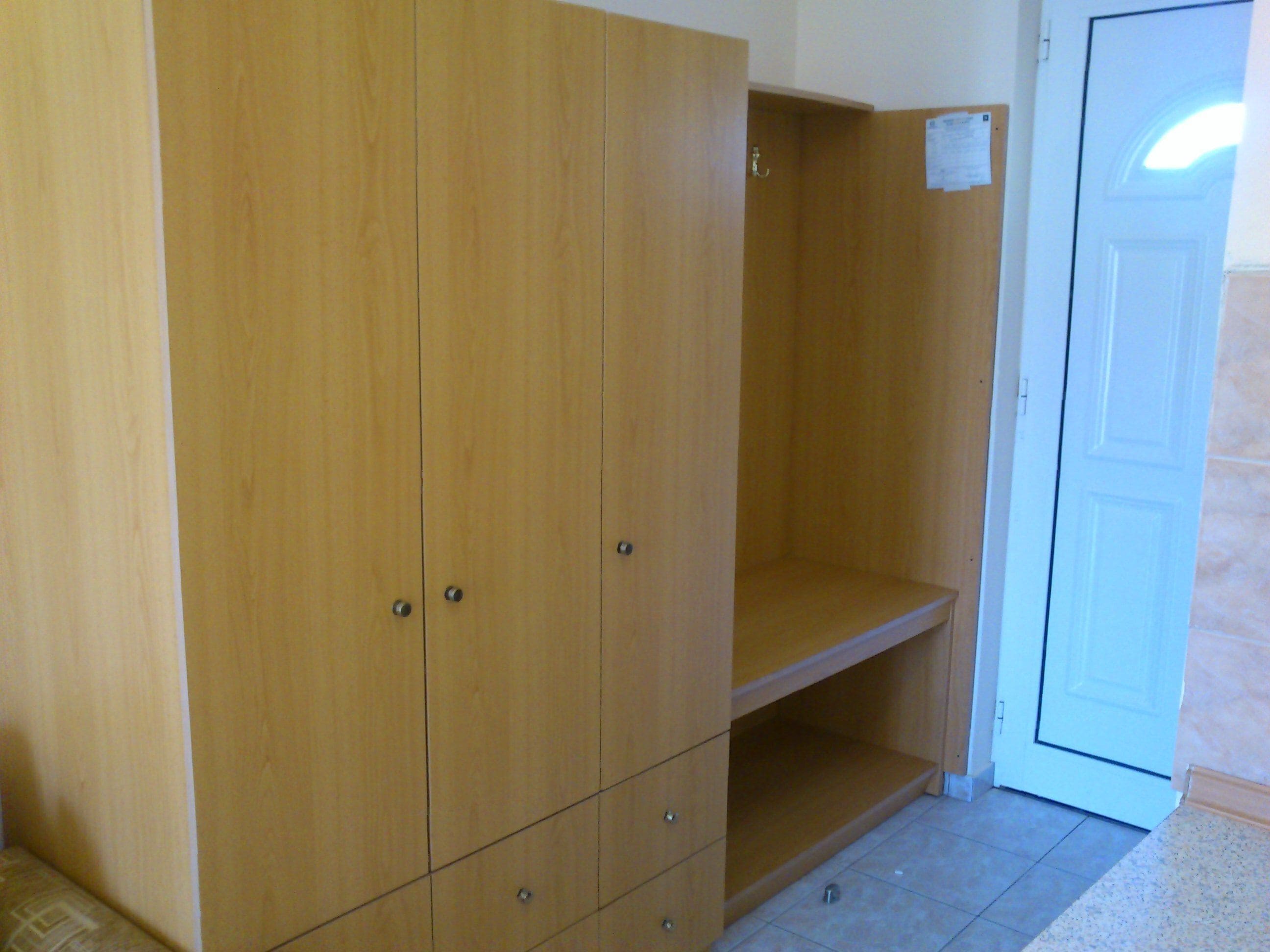 triple room | select comfort beds, soundproofing, free cots/infant beds, bed sheets