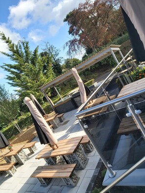 Terrace/patio - Dean Park Hotel (Kirkcaldy)