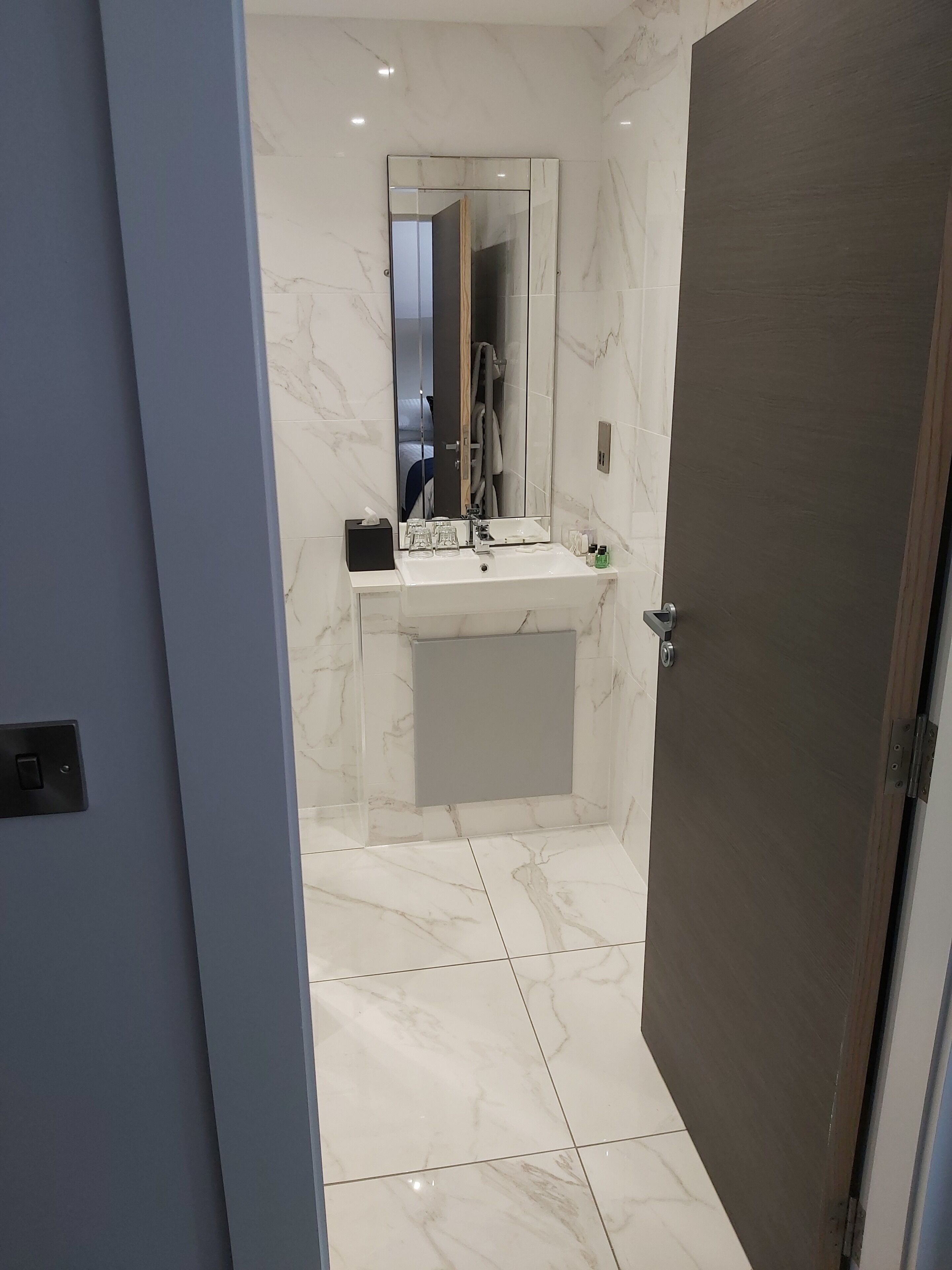 superior single room | bathroom | shower, designer toiletries, hair dryer, towels