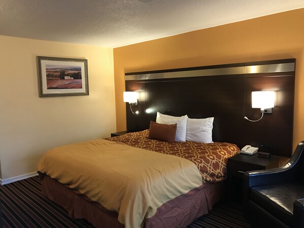 Standard Room, 1 King Bed