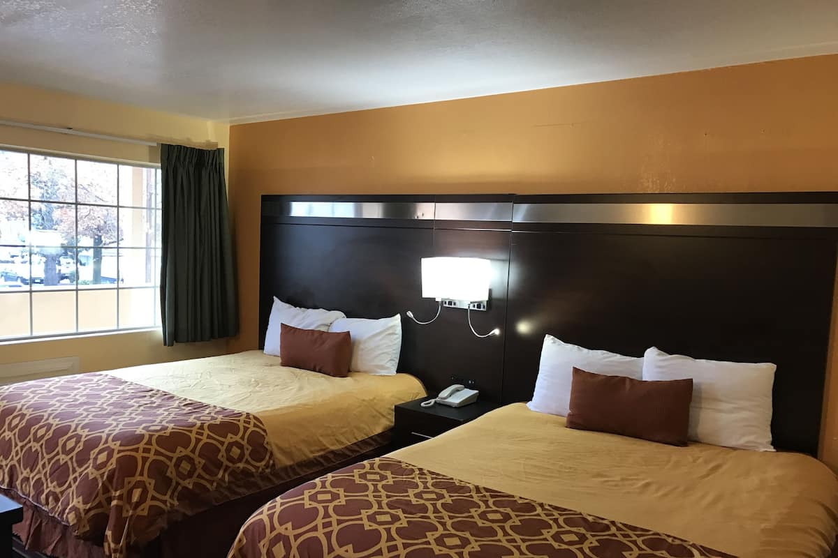 Premium bedding, individually decorated, desk, blackout curtains
