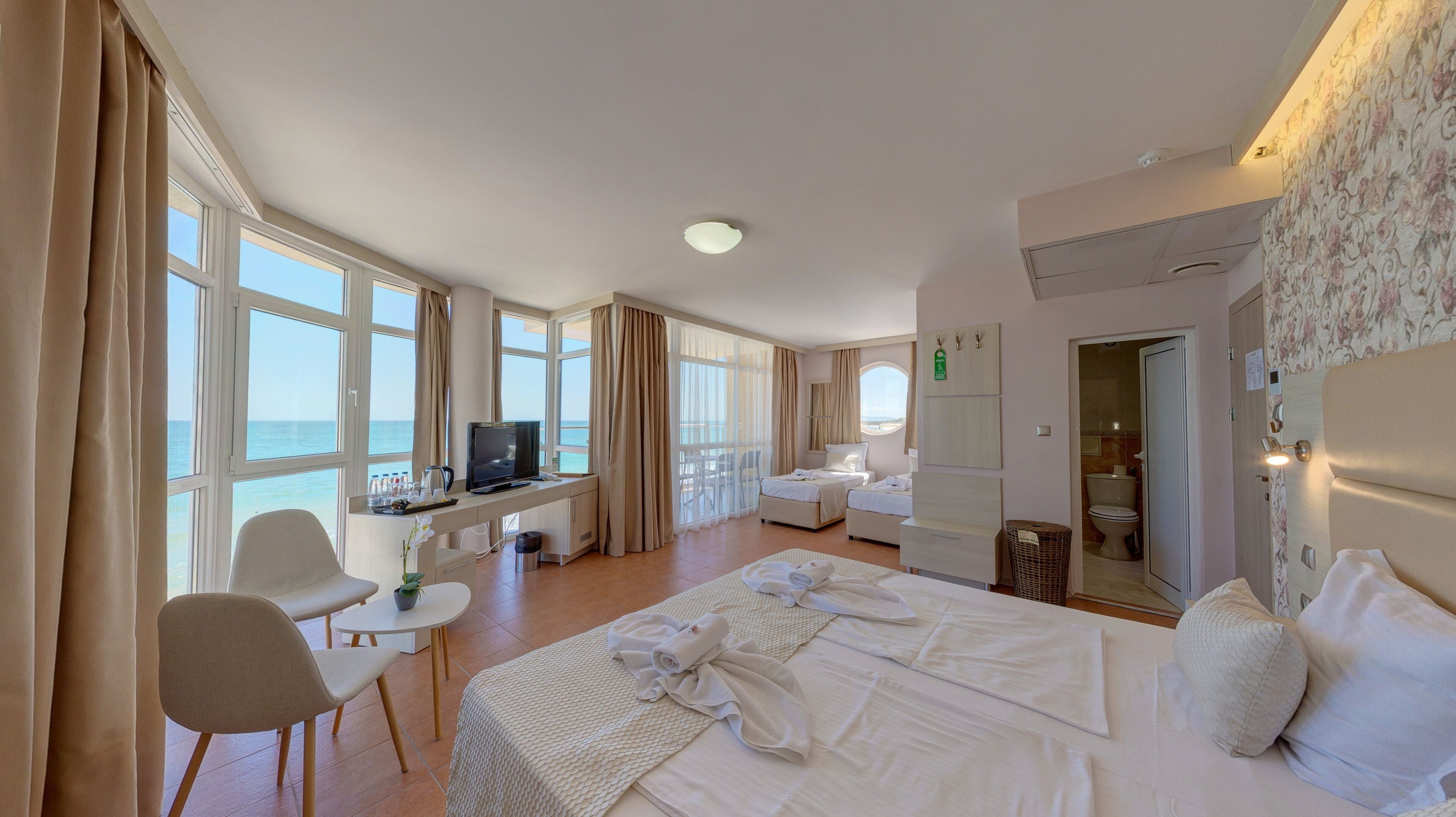 standard studio, balcony, sea view | 1 bedroom, premium bedding, minibar, blackout curtains
