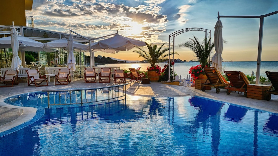 Aphrodite Beach Hotel