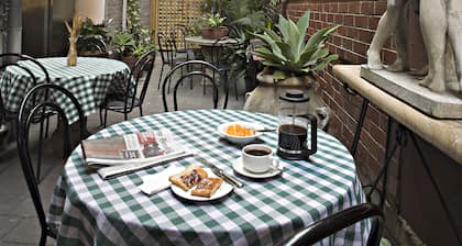 Woolbrokers Hotel Darling Harbour