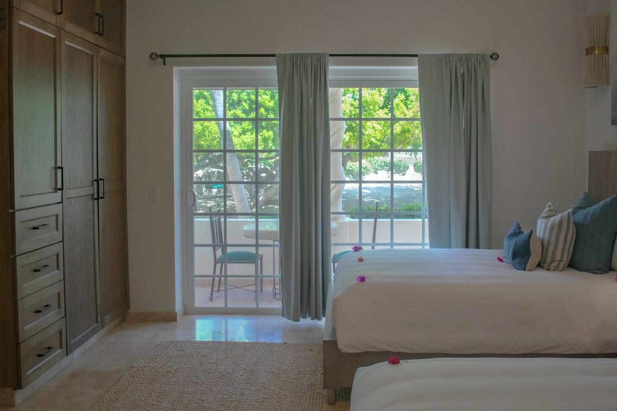 Minibar, in-room safe, individually furnished, desk