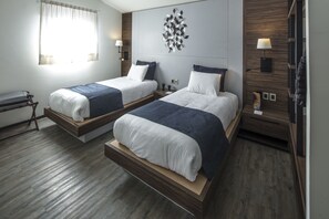 1 bedroom, in-room safe, individually furnished, desk - FlowSuites WTC (Mexico City)