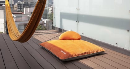 FlowSuites WTC