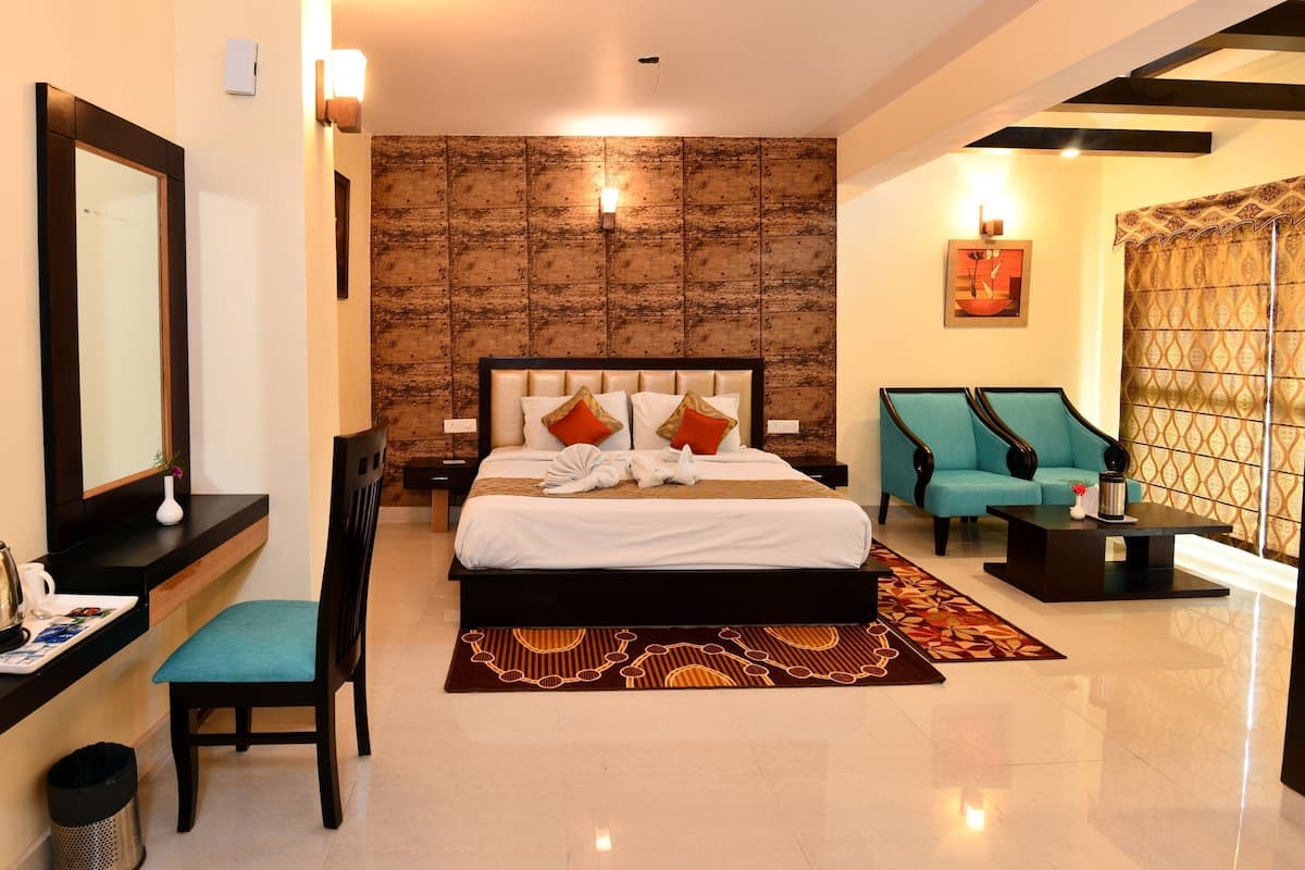 Maharaja Suite Single | 1 bedroom, premium bedding, desk, iron/ironing board
