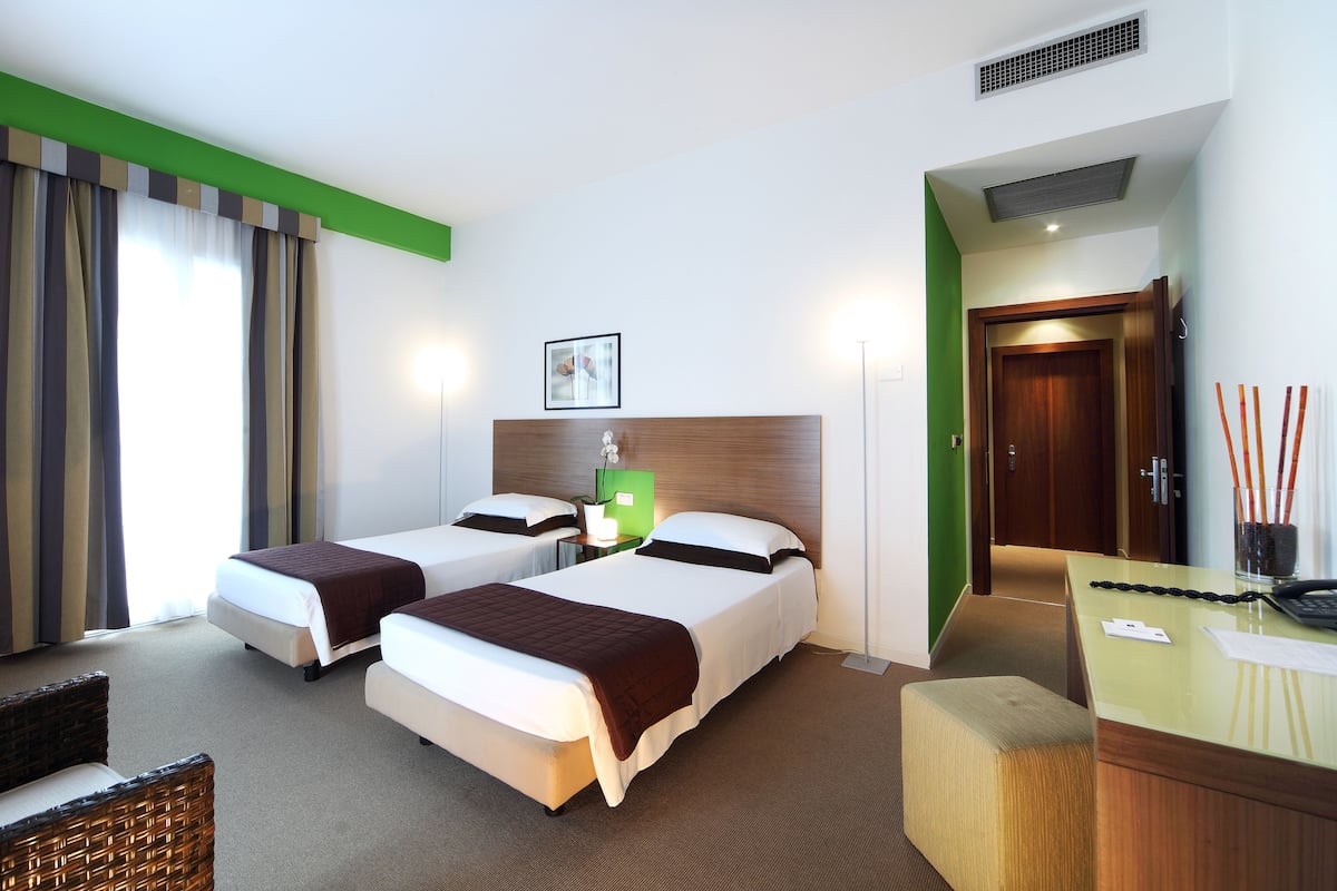 Down duvets, minibar, in-room safe, desk