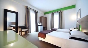 Down comforters, minibar, in-room safe, desk