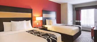 La Quinta Inn & Suites by Wyndham Fargo-Medical Center