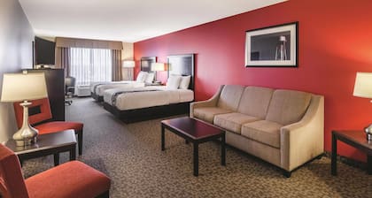 La Quinta Inn & Suites by Wyndham Fargo-Medical Center