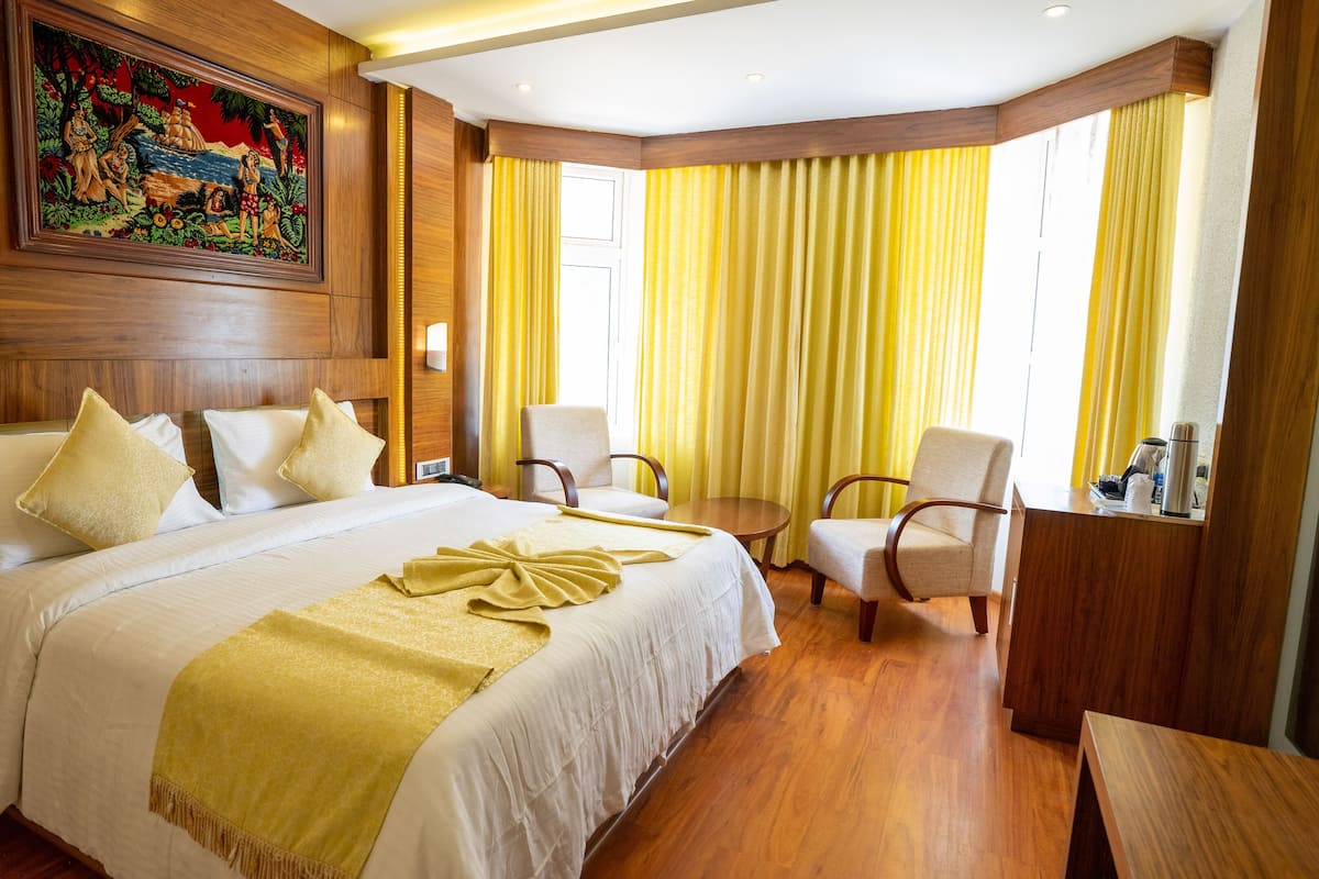 Premium Room, 1 Bedroom, Hill View | 1 bedroom, pillowtop beds, minibar, in-room safe