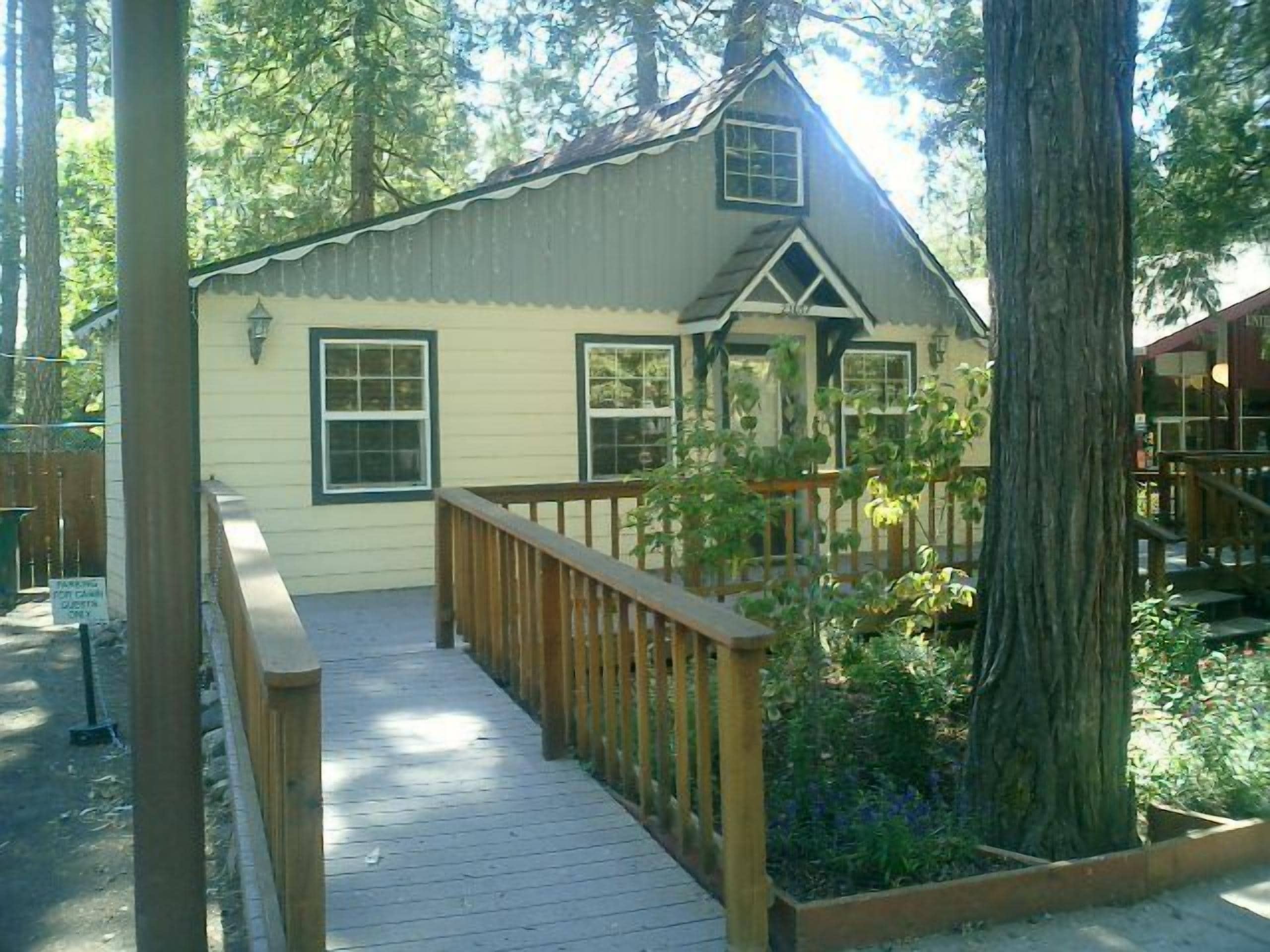 Zelco Cabin (Not at the Resort, but in Downtown Twain Harte) | 住宿场地
