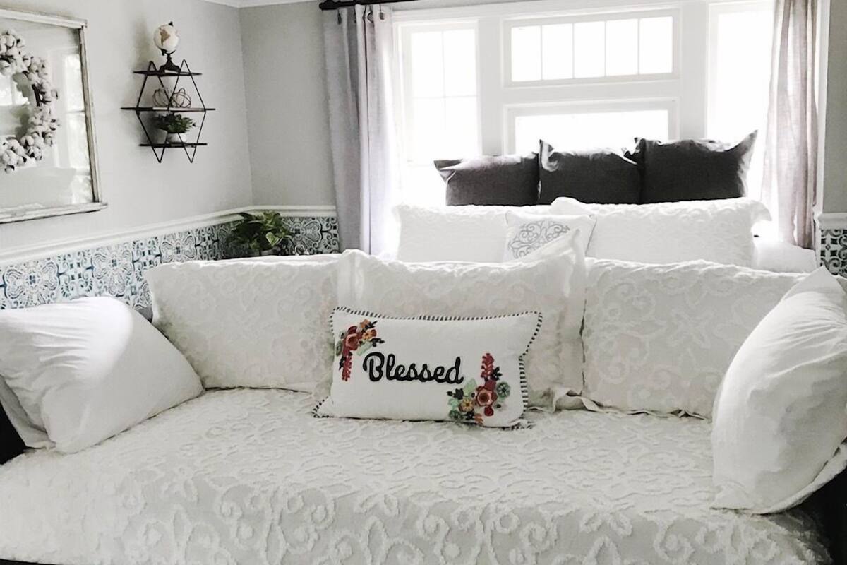 cabin 5 - juniper | bed sheets