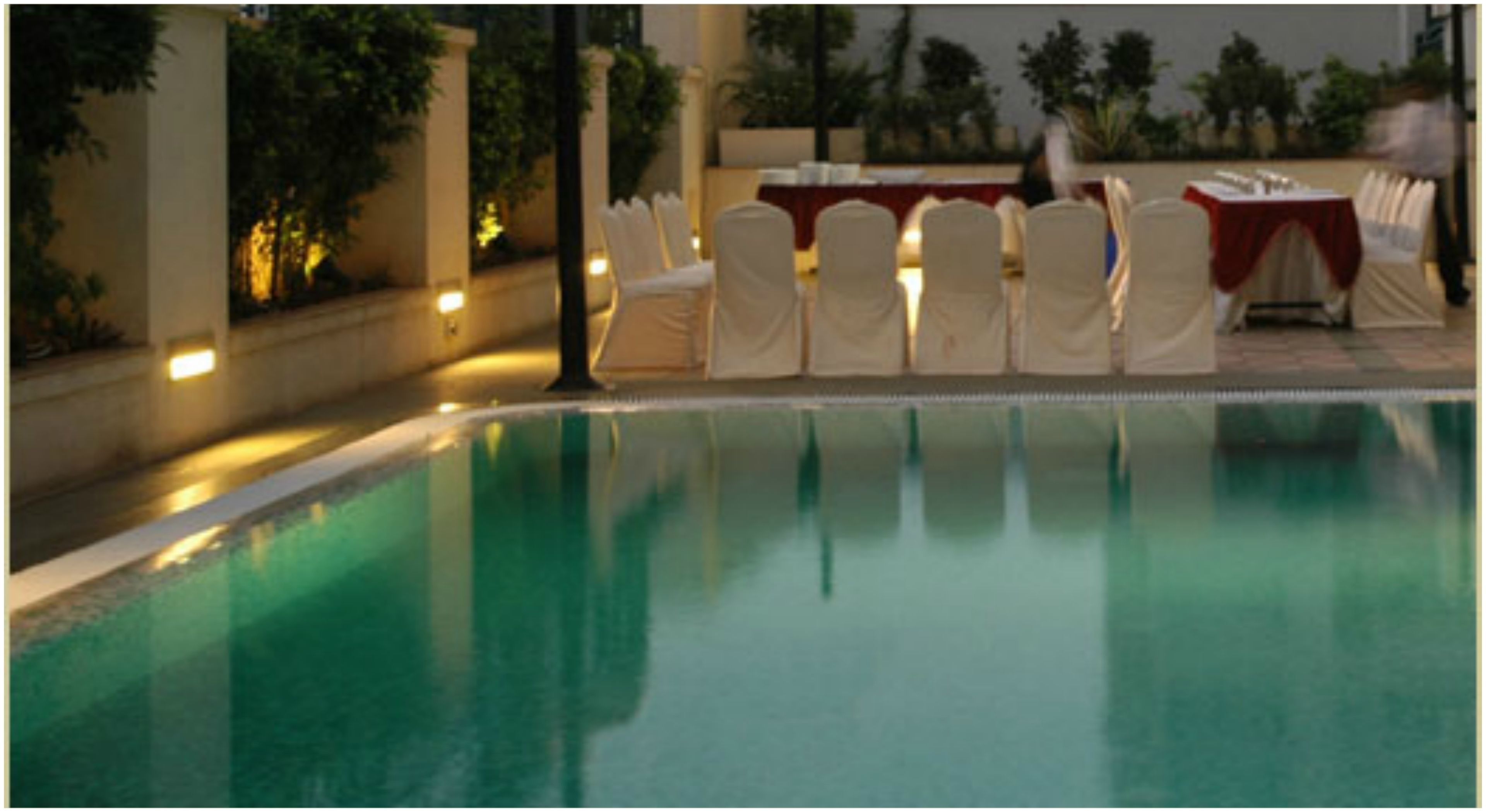 outdoor pool, pool loungers