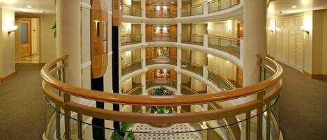 Lobby-Lounge