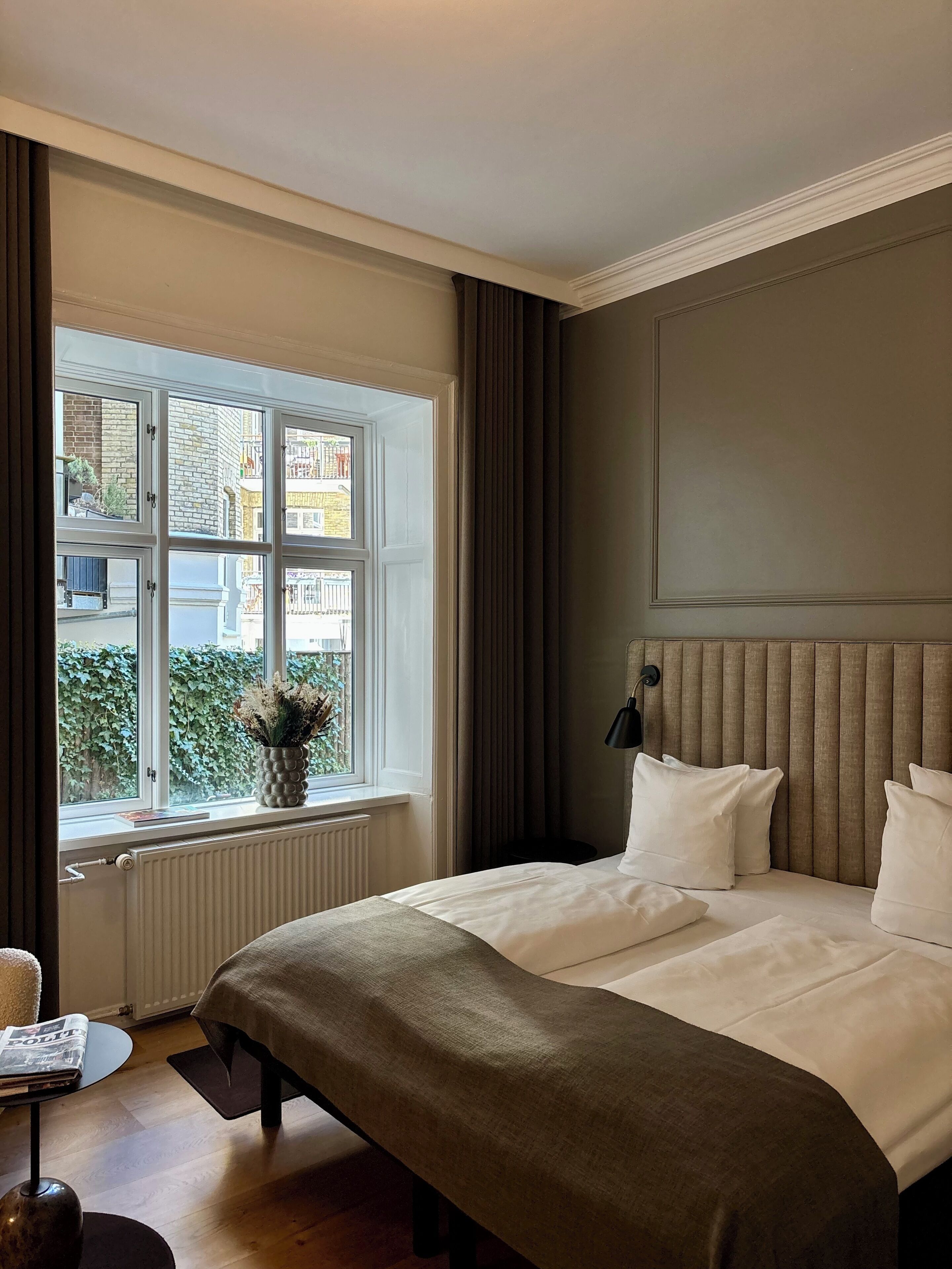 Deluxe Single Room, 1 Double Bed | Hypo-allergenic bedding, pillow-top beds, desk, blackout curtains