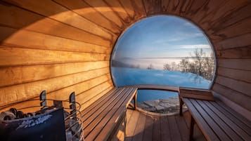 Salas de tratamientos para parejas, sauna, bañera de hidromasaje