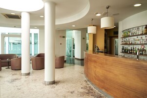 Bar (en el alojamiento)