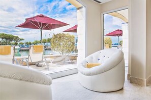 View from property - Hotel Sirmione Terme (Sirmione)