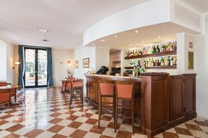 Bar (on property) - Hotel Sirmione Terme (Sirmione)