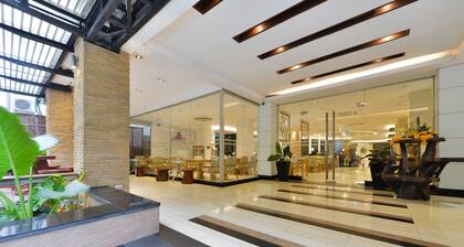 Royal View Resort