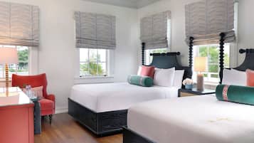 Newly Renovated - Avalon Two Queen | Decoración personalizada y muebles diferentes